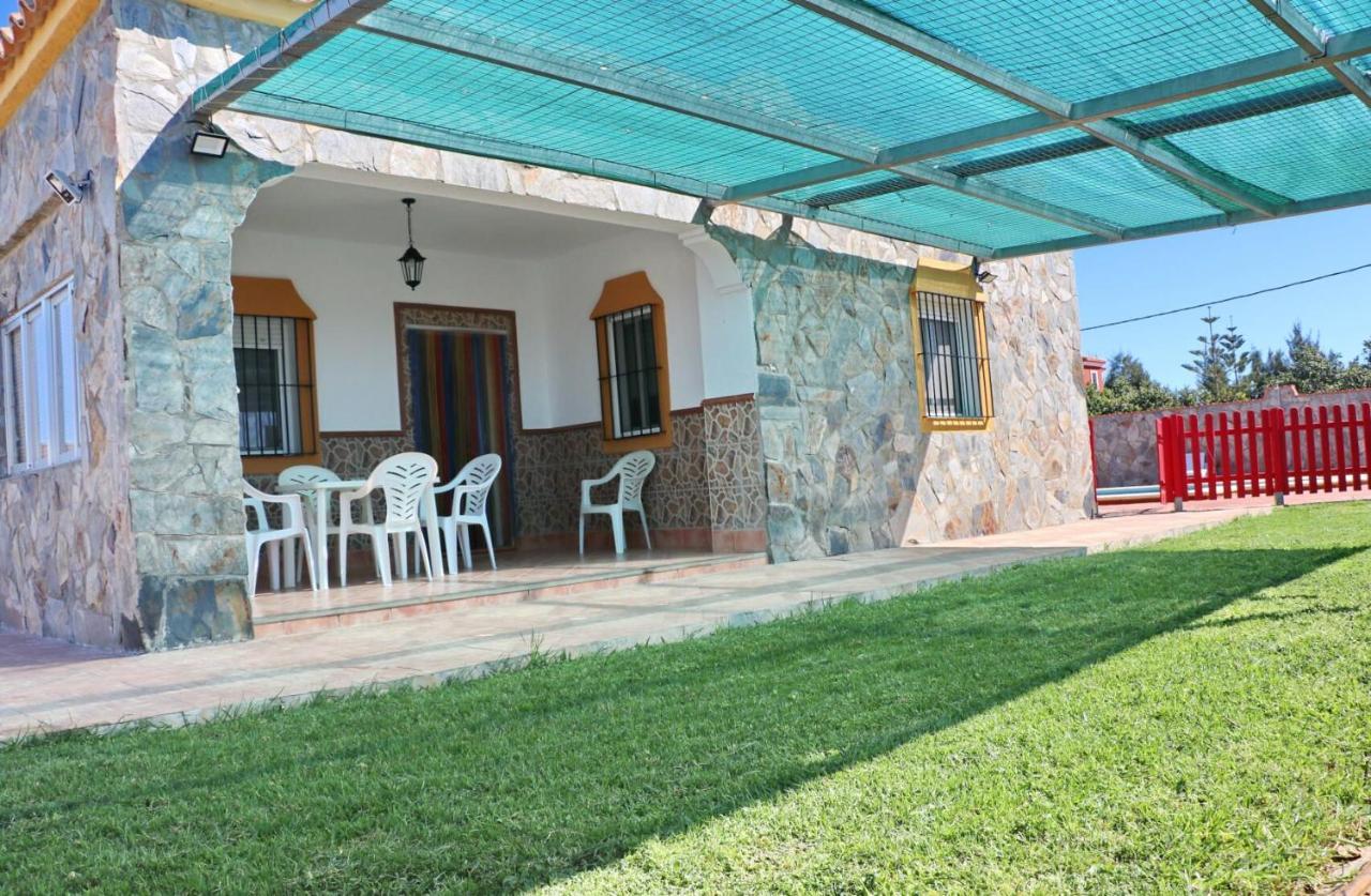 Chalet Aroca Конил-де-ла-Фронтера Екстериор снимка